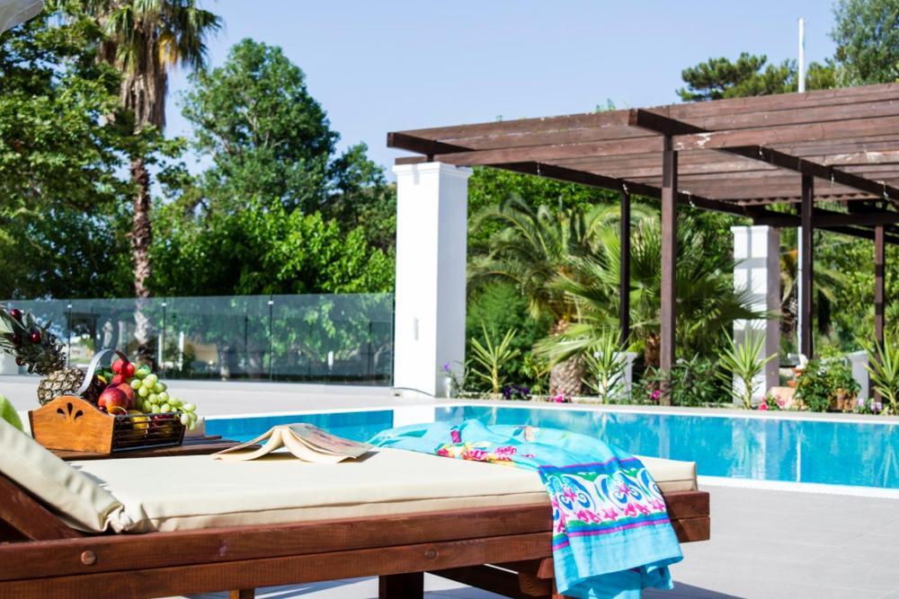 Villa Sea And Creek à Katelios Extérieur photo